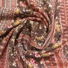 Mintás flokon barna alpon apró virág minta 140 cm széles