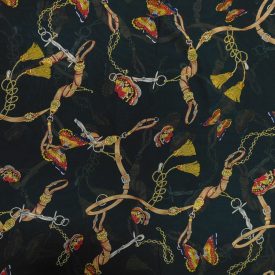   Mintás muszlin fekete / zöld /sárga / barna / piros / kék pillangó  143 cm