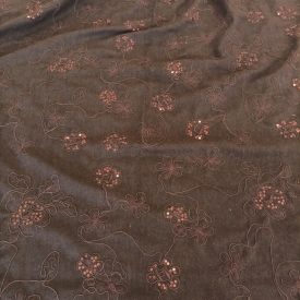 Mintás lenvászon barna virágok flitterrel 142 - 144 cm