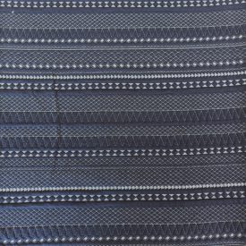 Mintás vastag jacquard fehér / kék 136 - 138 cm