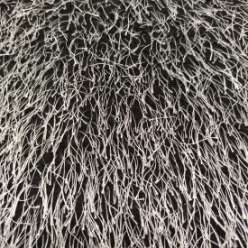 Műszőrme ezüstszürke / fekete 145 cm