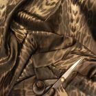  Alkalmi jacquard mintás szatén aranybarna 134 - 136 cm