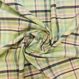 Mintás puplin kockás 146 - 148 cm széles