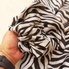 Mintás könnyű krepp jersey fekete / fehér zebra minta 148 - 150 cm széles