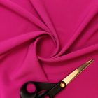 Egyszínű Barbie krepp fukszia 150 cm széles