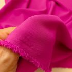 Egyszínű Barbie krepp fukszia 150 cm széles