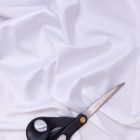 Ruha szatén fehér 145 - 150 cm széles 350 grammos