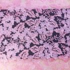 Csipke 3 dimenziós rózsaszín virág mintás 150 cm széles