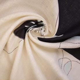   Lenvászon fehér / fekete / világoskék viág mintás 143 - 145 cm széles